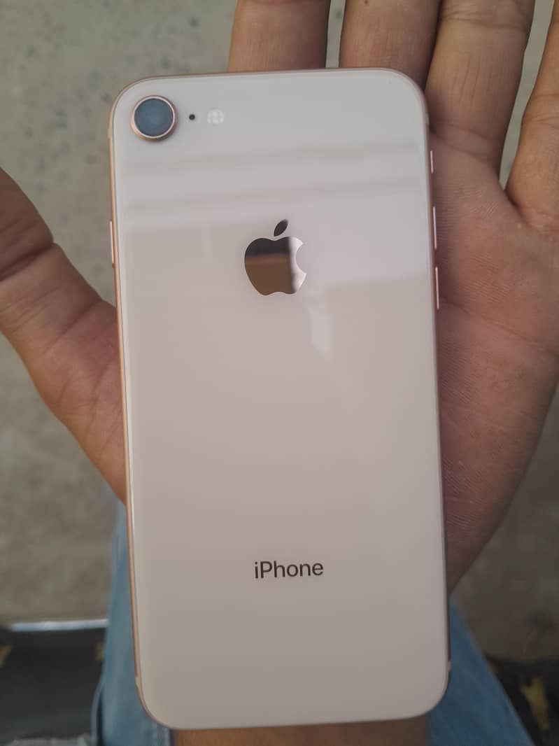 Apple iPhone 8 0