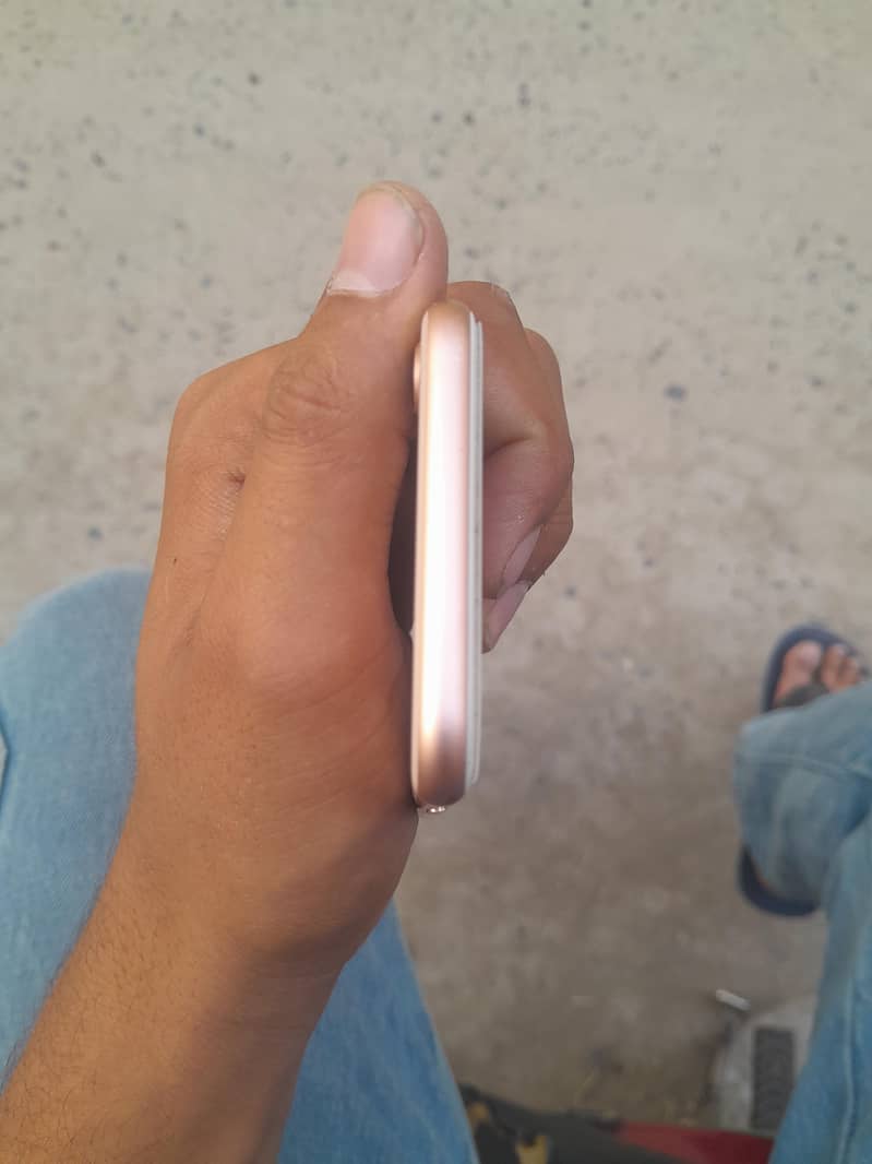 Apple iPhone 8 2