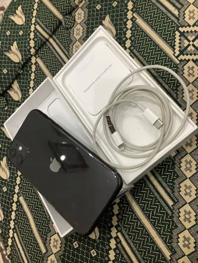 Apple iPhone 11 with full box (Factory Unlocked)