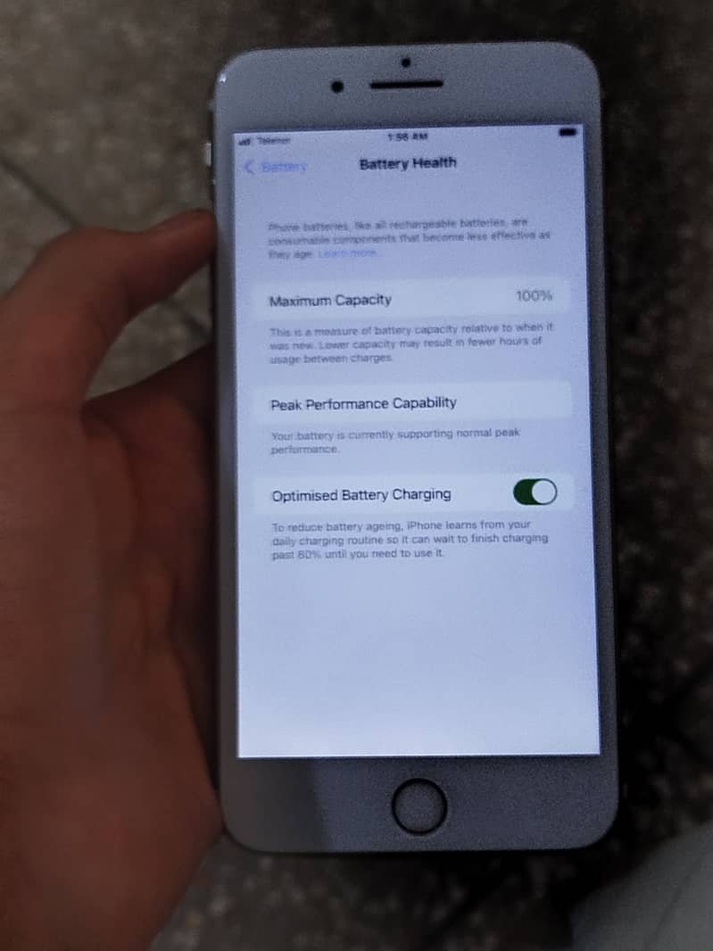 Apple iPhone 7 Plus 1