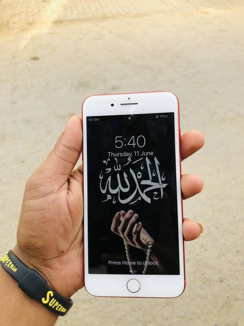 Apple iPhone 7 Plus 2