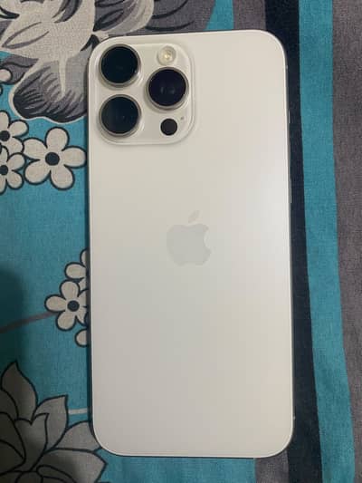 Apple iPhone 16 Pro Max