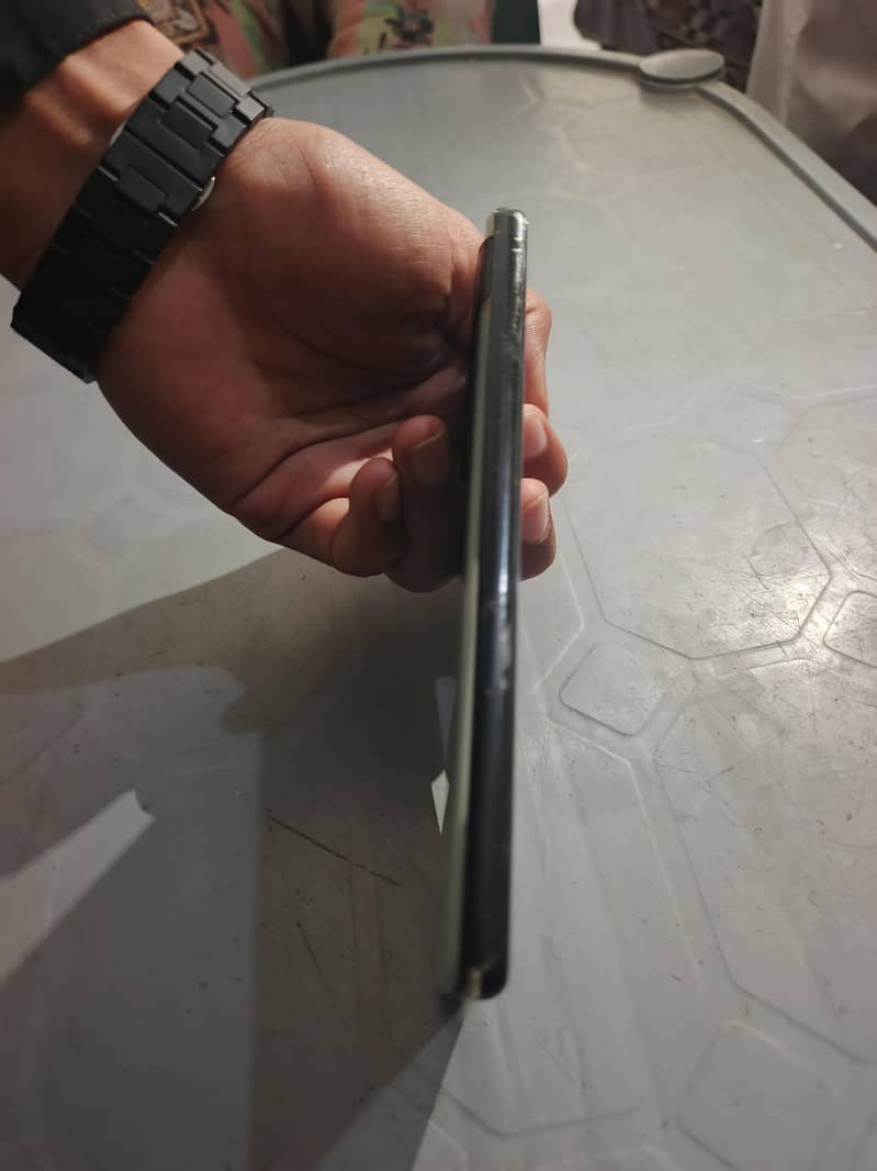 Google Pixel 6a 1