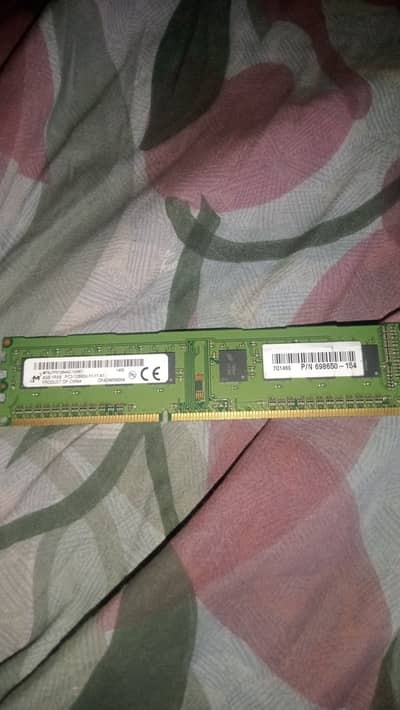 2x 4gb DDR3 ram sticks