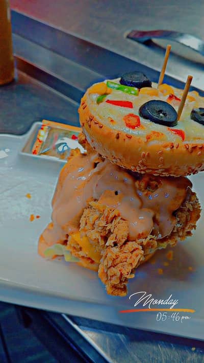I'm professional fastfood cheezious chef.