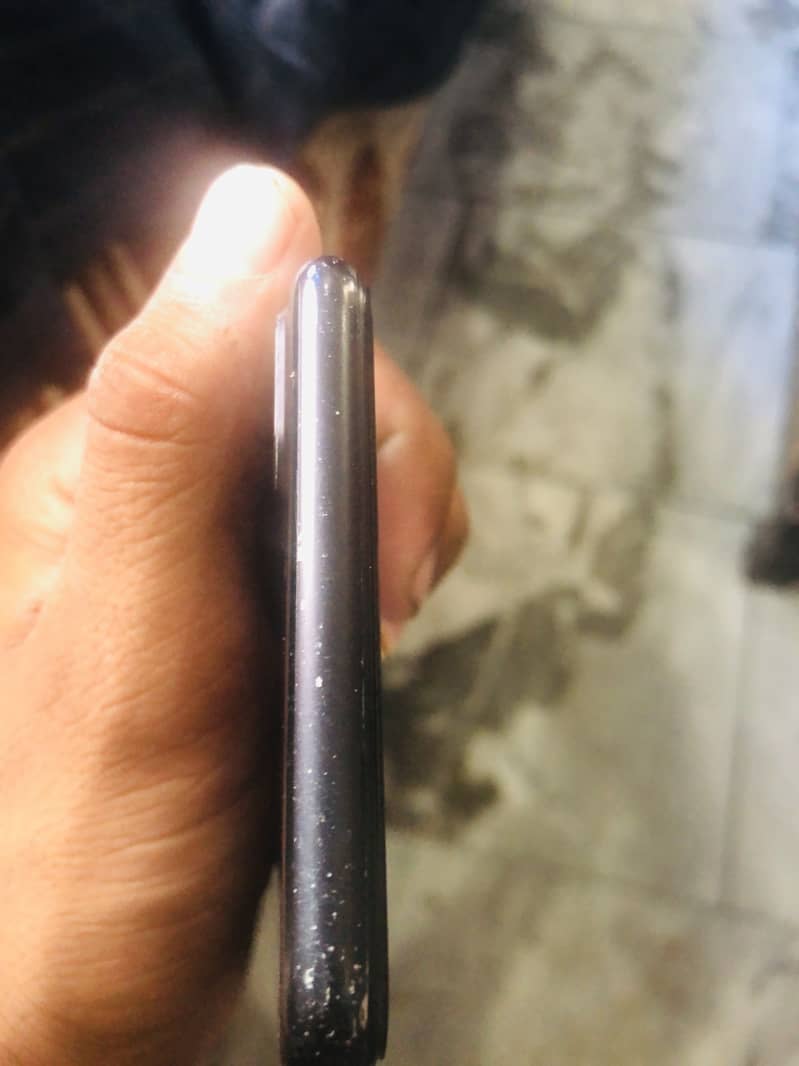 Apple iPhone 7 Plus 3