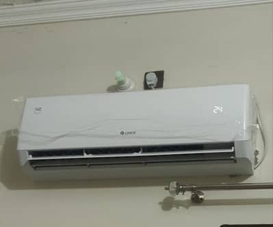 GREE 1.5 Ton Pular Turbo Inverter AC For Sale