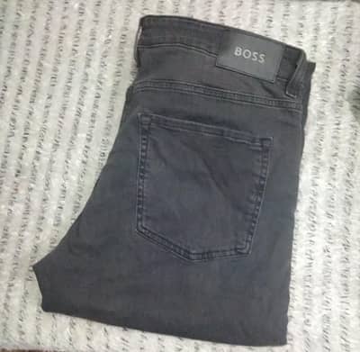 boss jeans available in whole sell prize