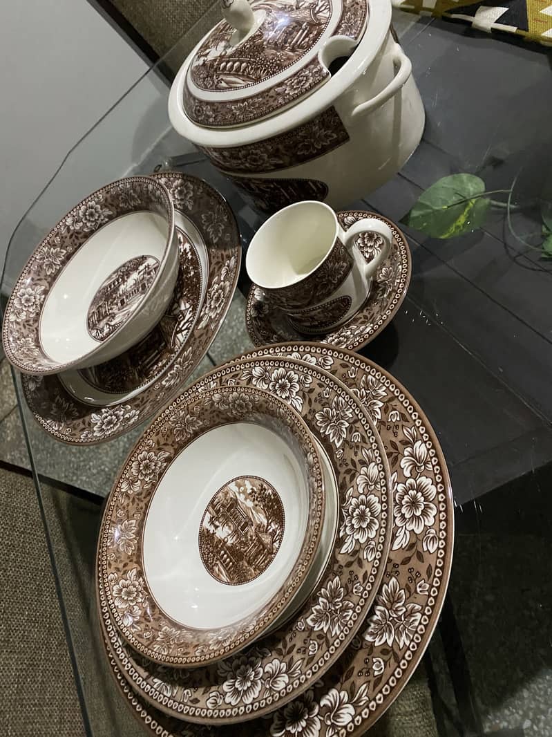 Dinner set 0