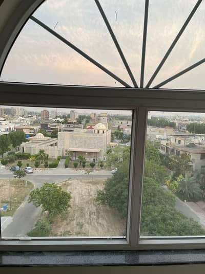 Office Floor for Rent DHA Phase 8, Air Avenue (33-P), Lahore