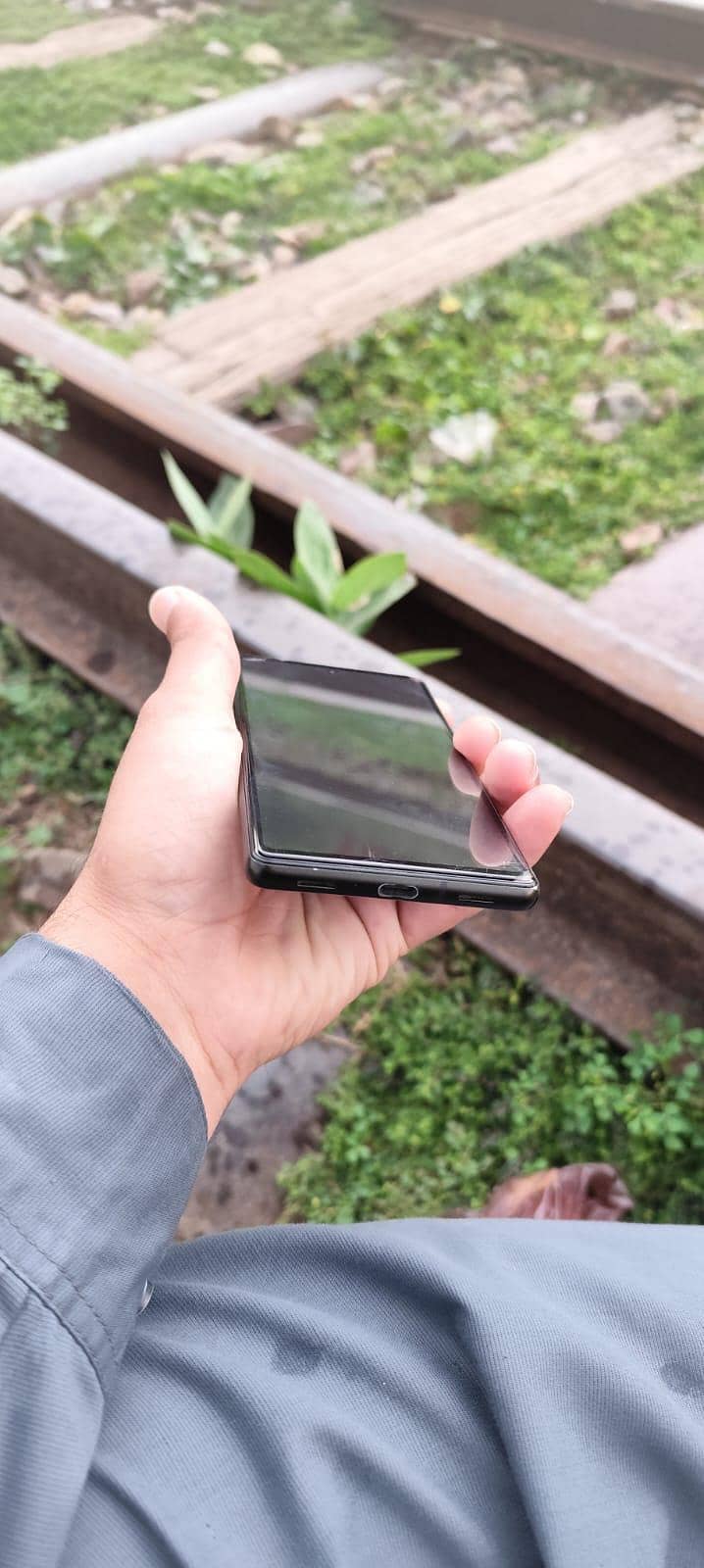 Google Pixel 6a 5