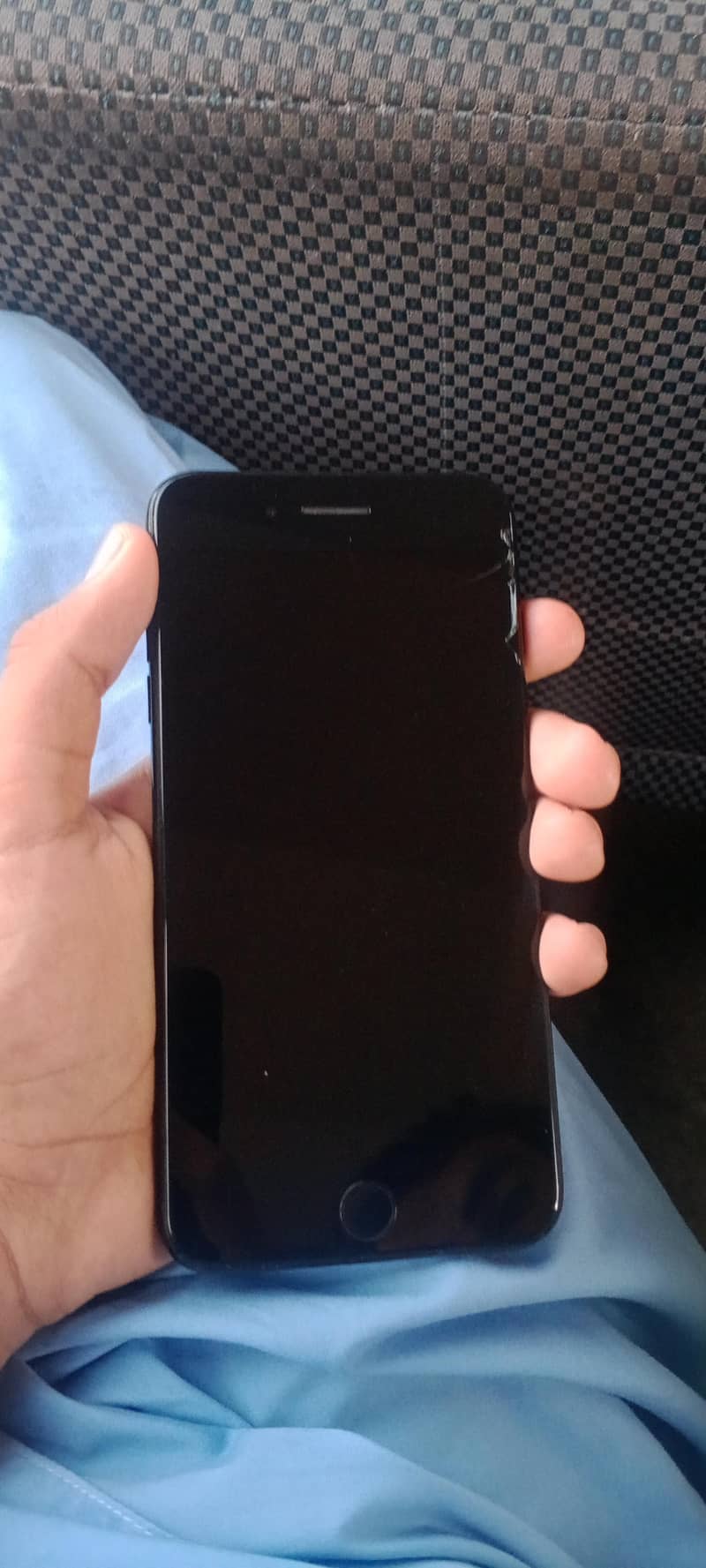 Apple iPhone 7 Plus 2