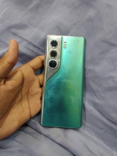 Tecno CAMON 40 Pro