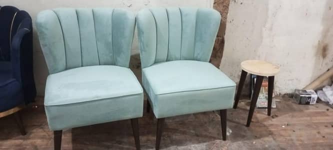 Designer-Style Occasional Chairs - Modern Living Room Furniture