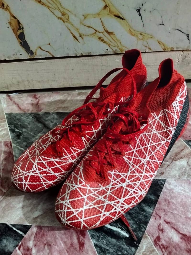 Nike Studs 0