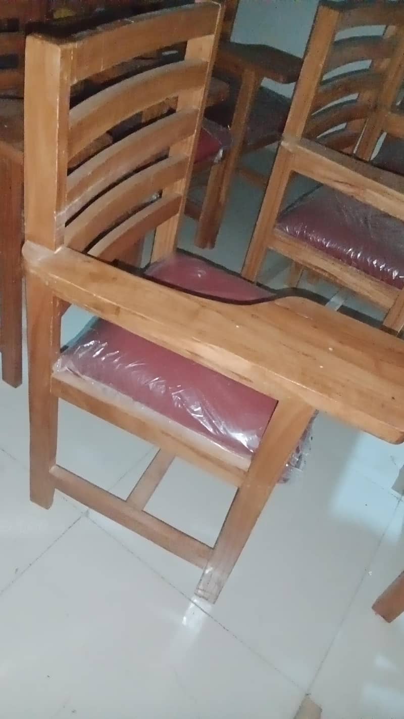 chairs 0