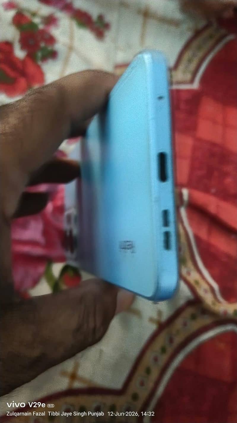 Redmi note 12 complete box 4