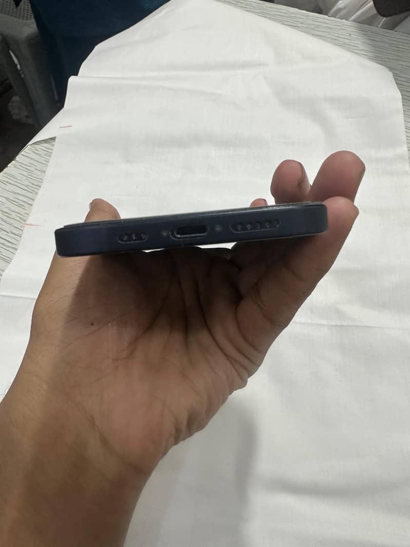 iPhone 12 mini 5