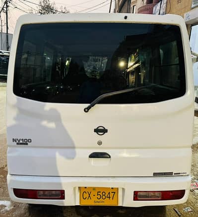 Nissan Clipper 2012