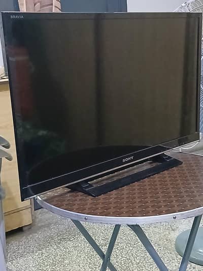 SONY BRAVIA ( LCD 32" )