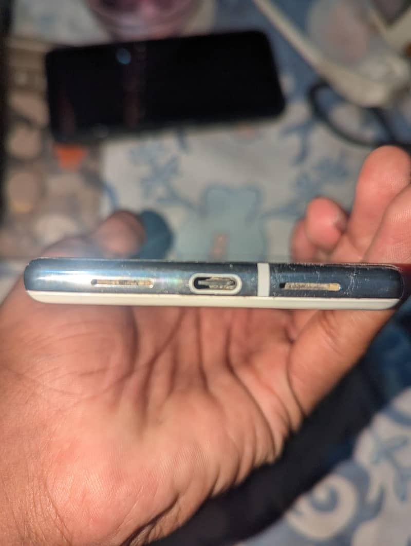 Google Pixel 6 Pro 2