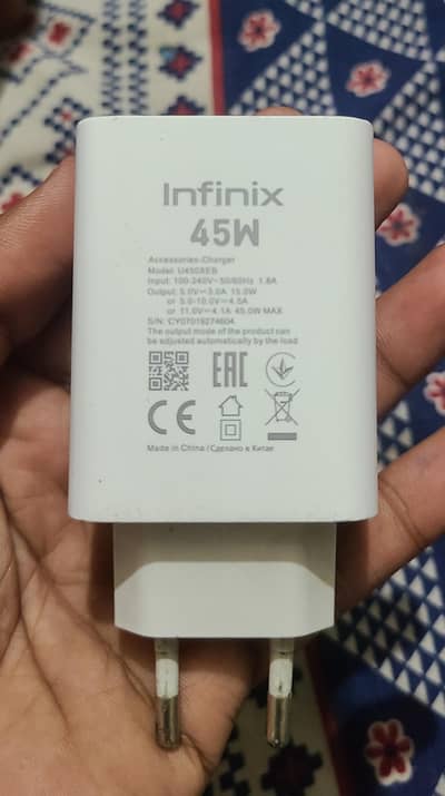 infinix zero 40 original adapter