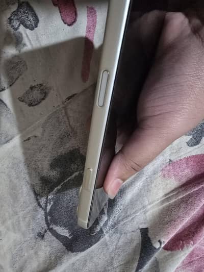 Apple iPhone 17 Pro Max Bypass With box silver clour