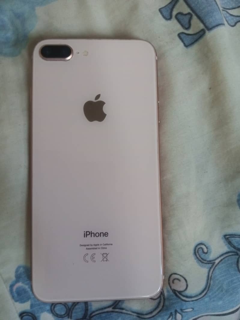 Apple iPhone 8 Plus 5