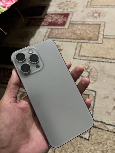 Apple iPhone 15 Pro Max