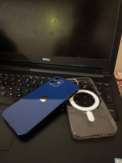 Apple iPhone 12