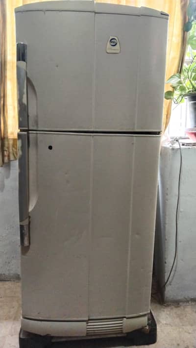 PEL FRIDGE for sale working condition good.