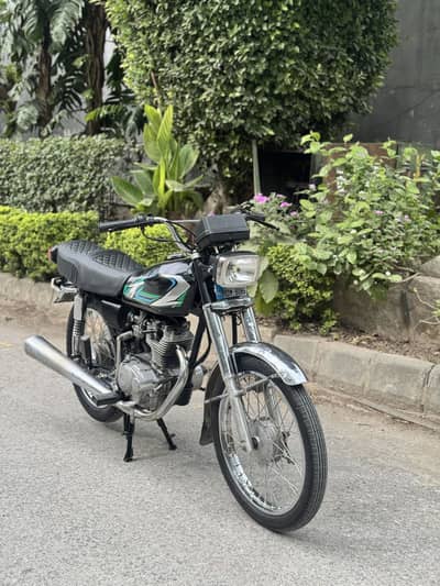 Honda CG125 Down model 2003
