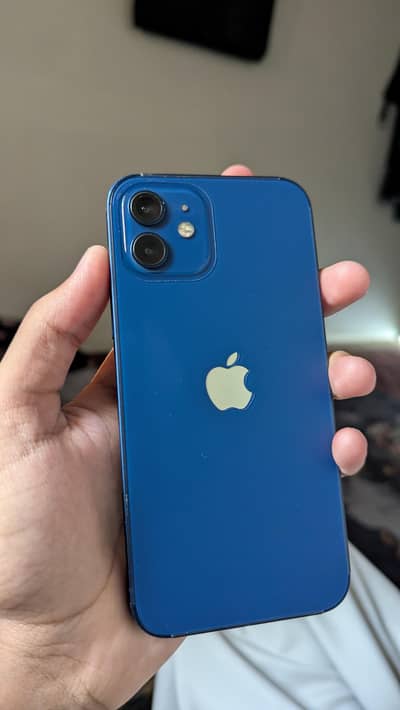 Apple iPhone 12