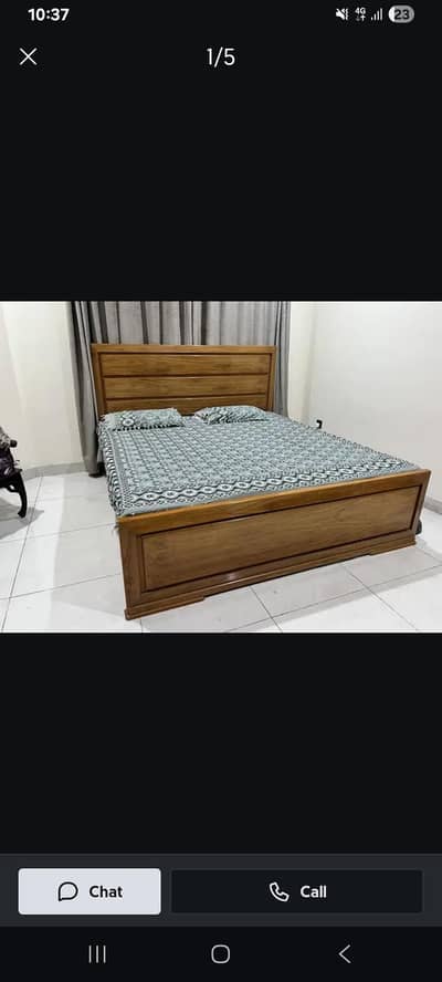 best wooden bed with two side tables