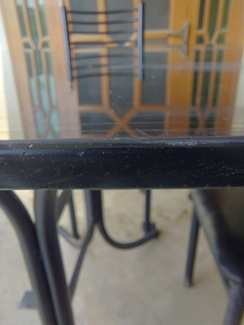 table chair 1