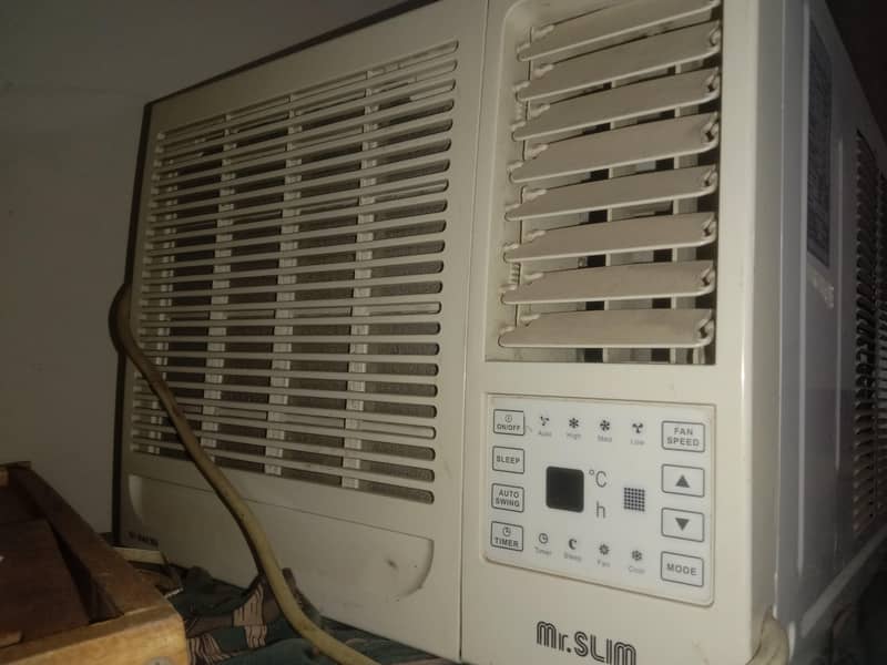 Window AC 0