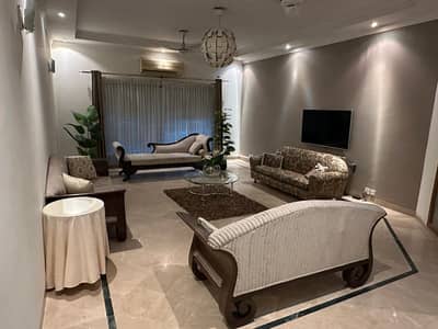 Jail road 2 bedroom TVL kitchen car parking 1 floor