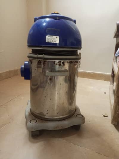 Industrial Vacumm Cleaner