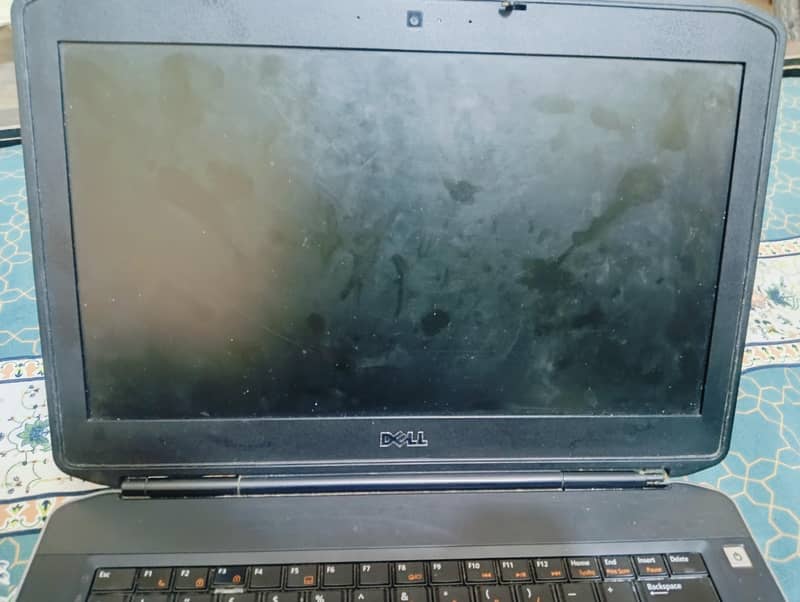 Dell latitude E5430 0
