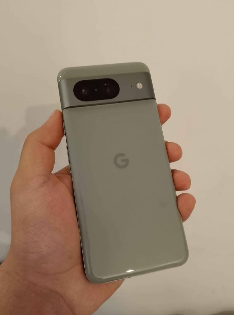 Google Pixel 8 0