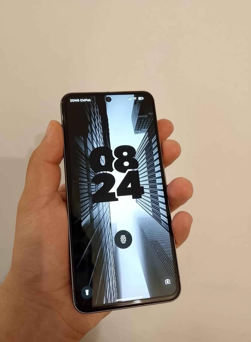 Google Pixel 8 2