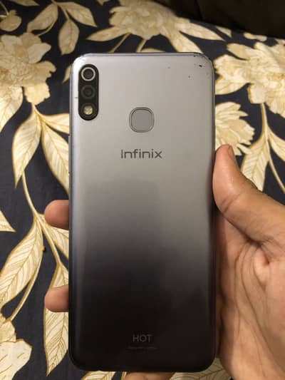 Infinix Hot 8 Lite