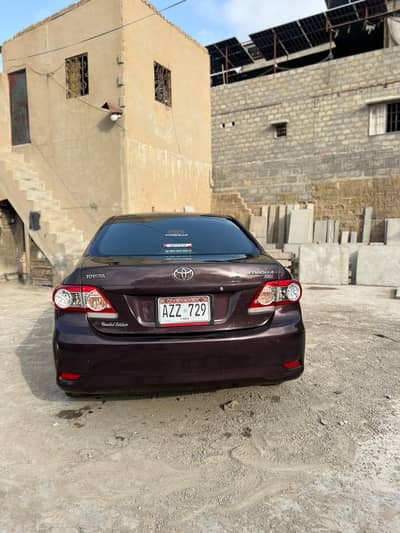 Toyota Corolla GLI 2013 LE