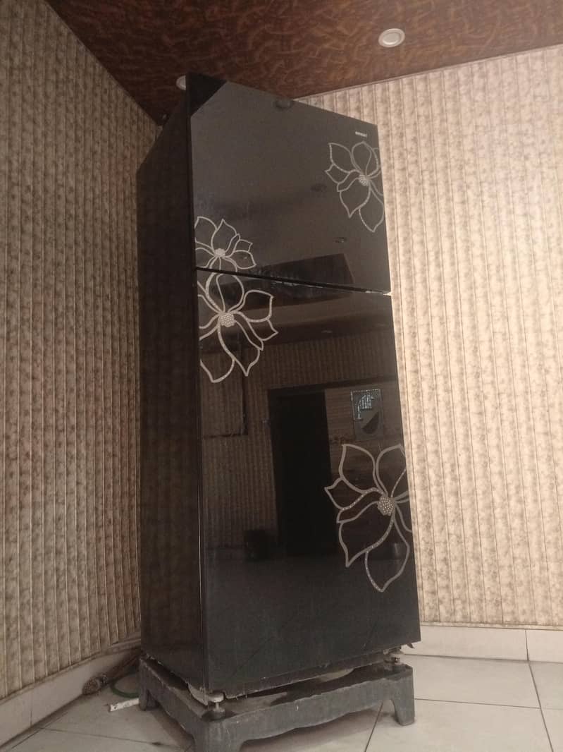 full size fridge 0