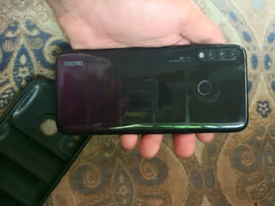 Tecno Spark 4