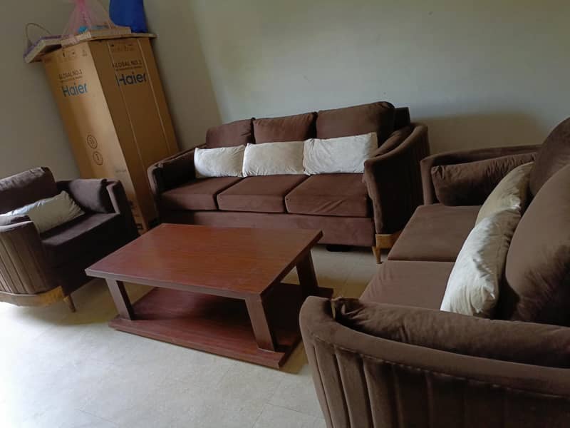 6 seater Sofa Set with centre solid Wood table 0