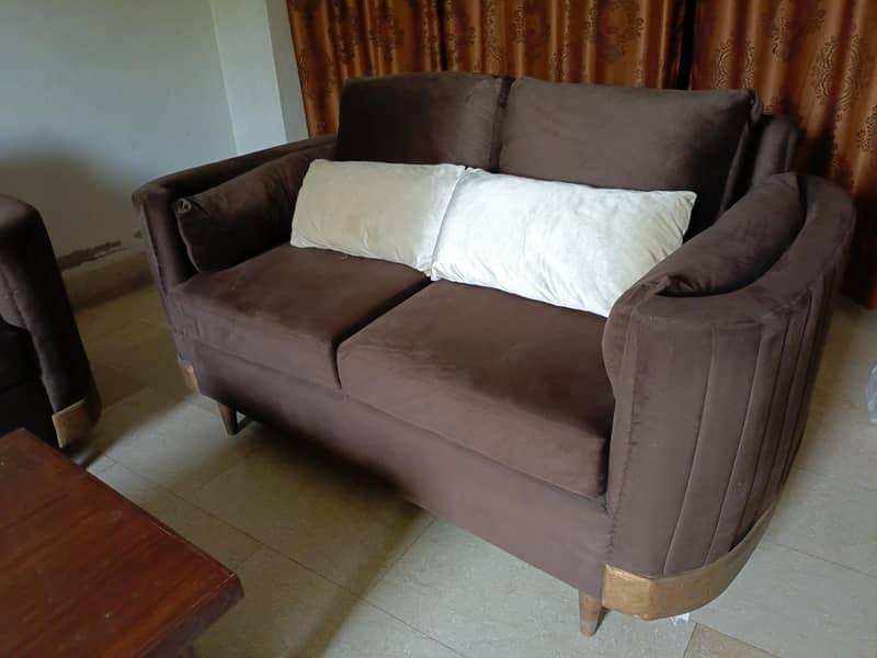 6 seater Sofa Set with centre solid Wood table 3