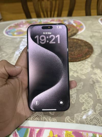 Apple iPhone 16 Pro Max