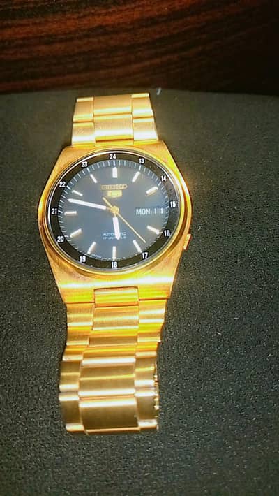Original Seiko 5 Watch made in japan