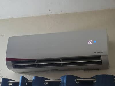 Haier DC invertor 1.5 AC in best condition